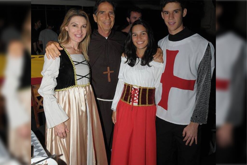 Festival Medieval Publico Visitantes Família PIquet